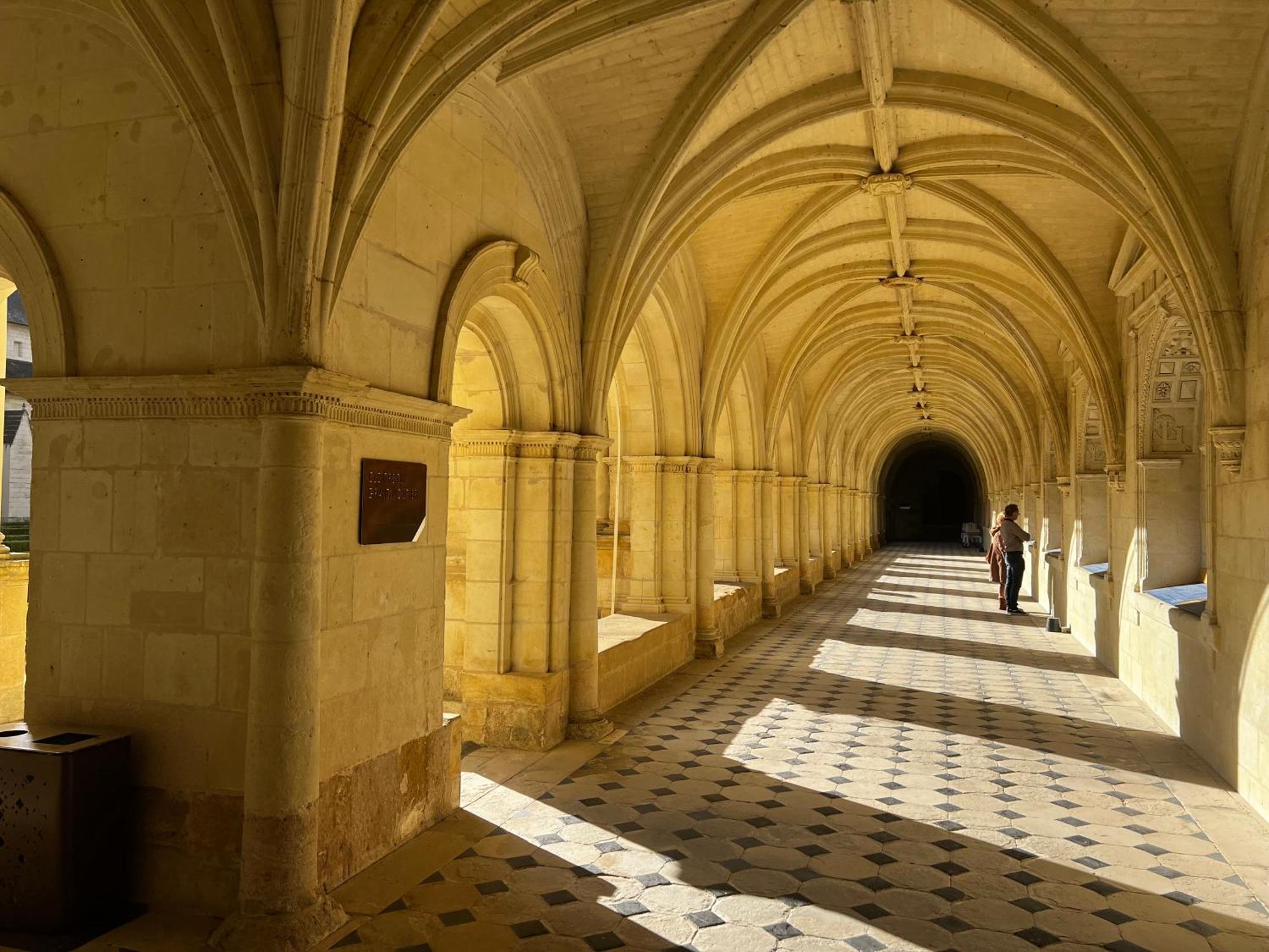 Le Chateau De Leugny Oiron Exterior photo
